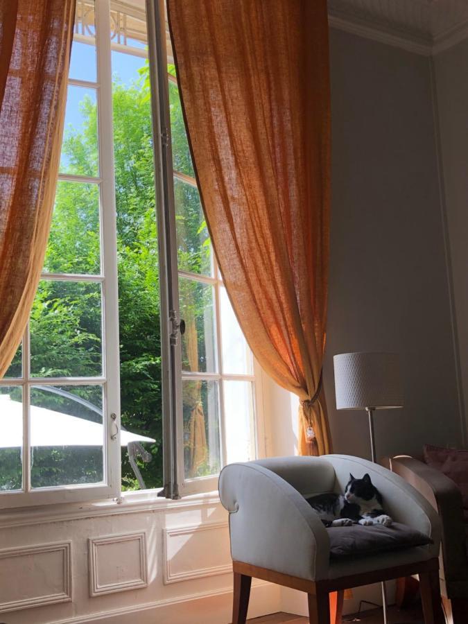 Maison De La Comtesse Cosne-d'Allier Bagian luar foto