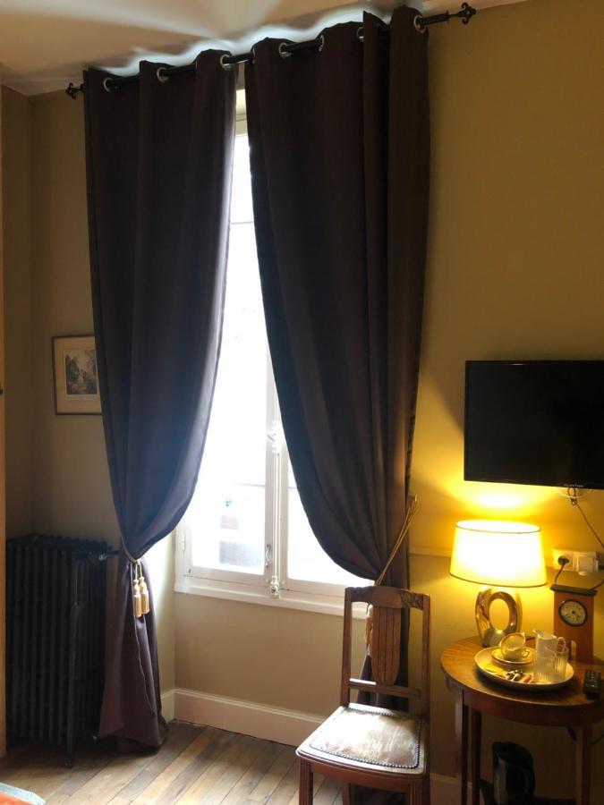 Maison De La Comtesse Cosne-d'Allier Bagian luar foto