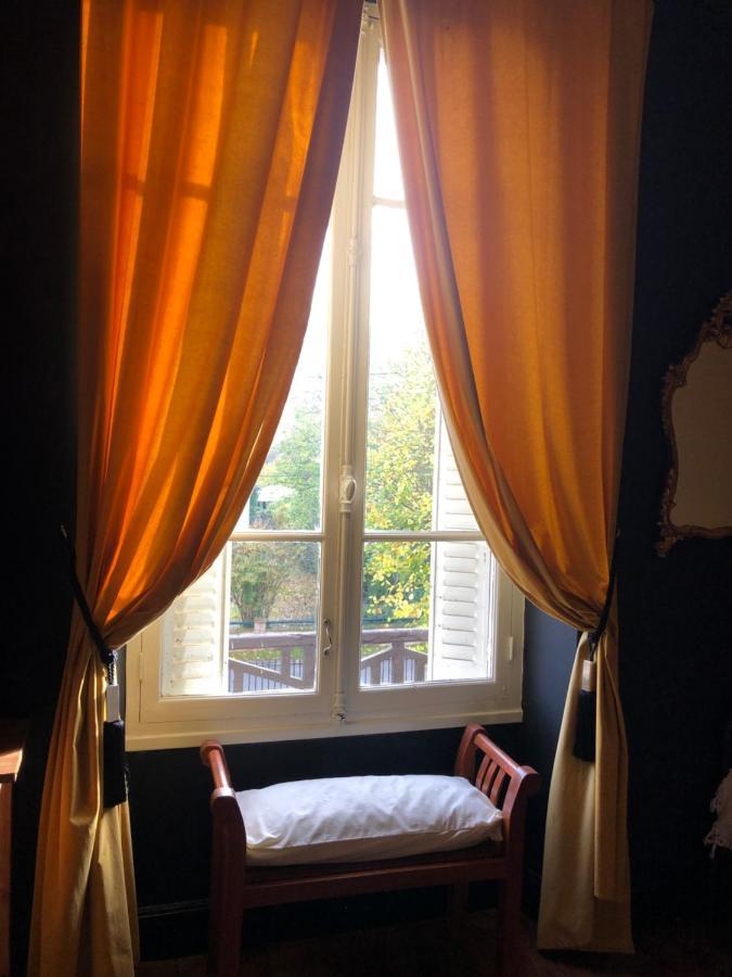 Maison De La Comtesse Cosne-d'Allier Bagian luar foto