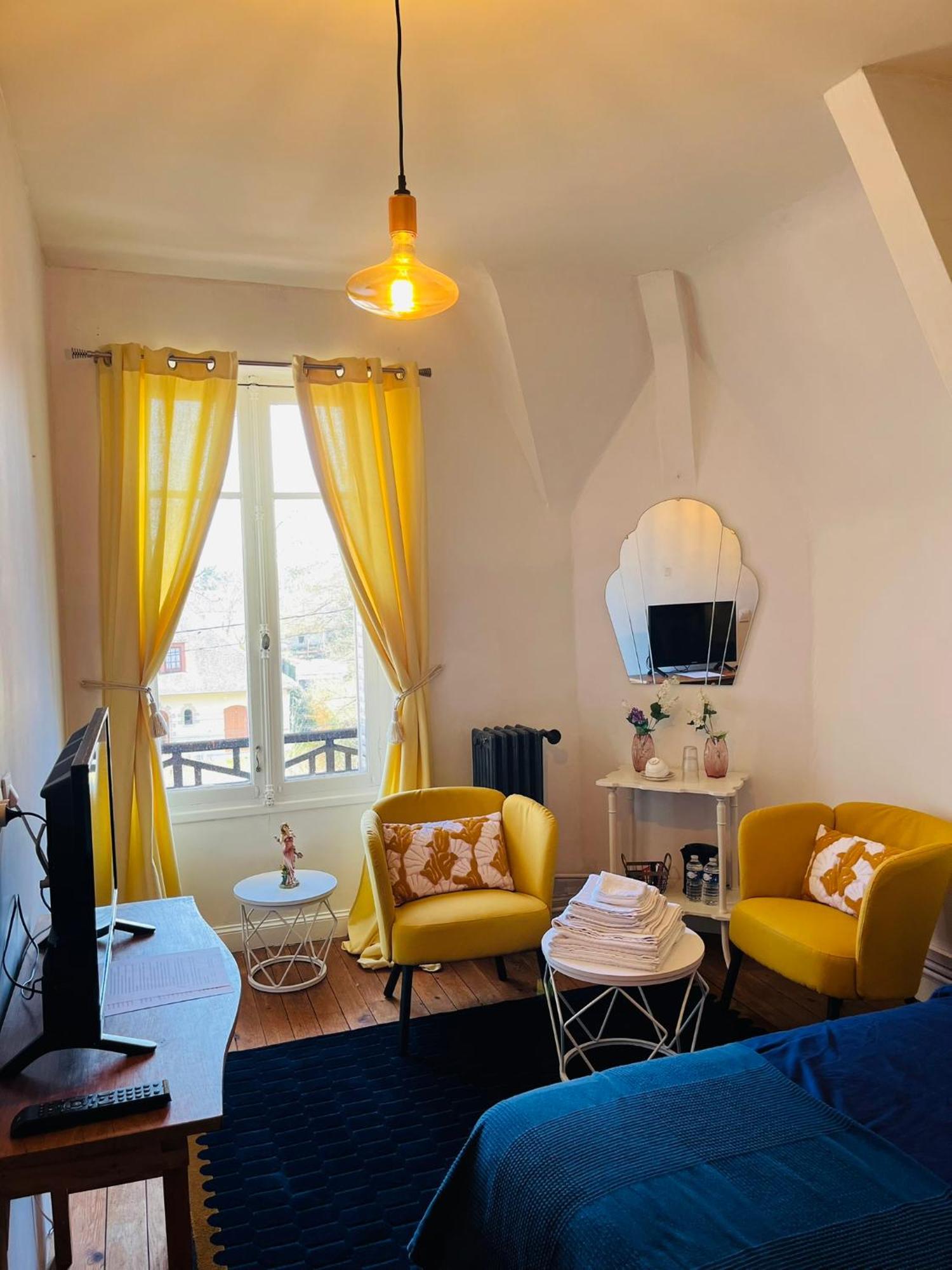 Maison De La Comtesse Cosne-d'Allier Bagian luar foto